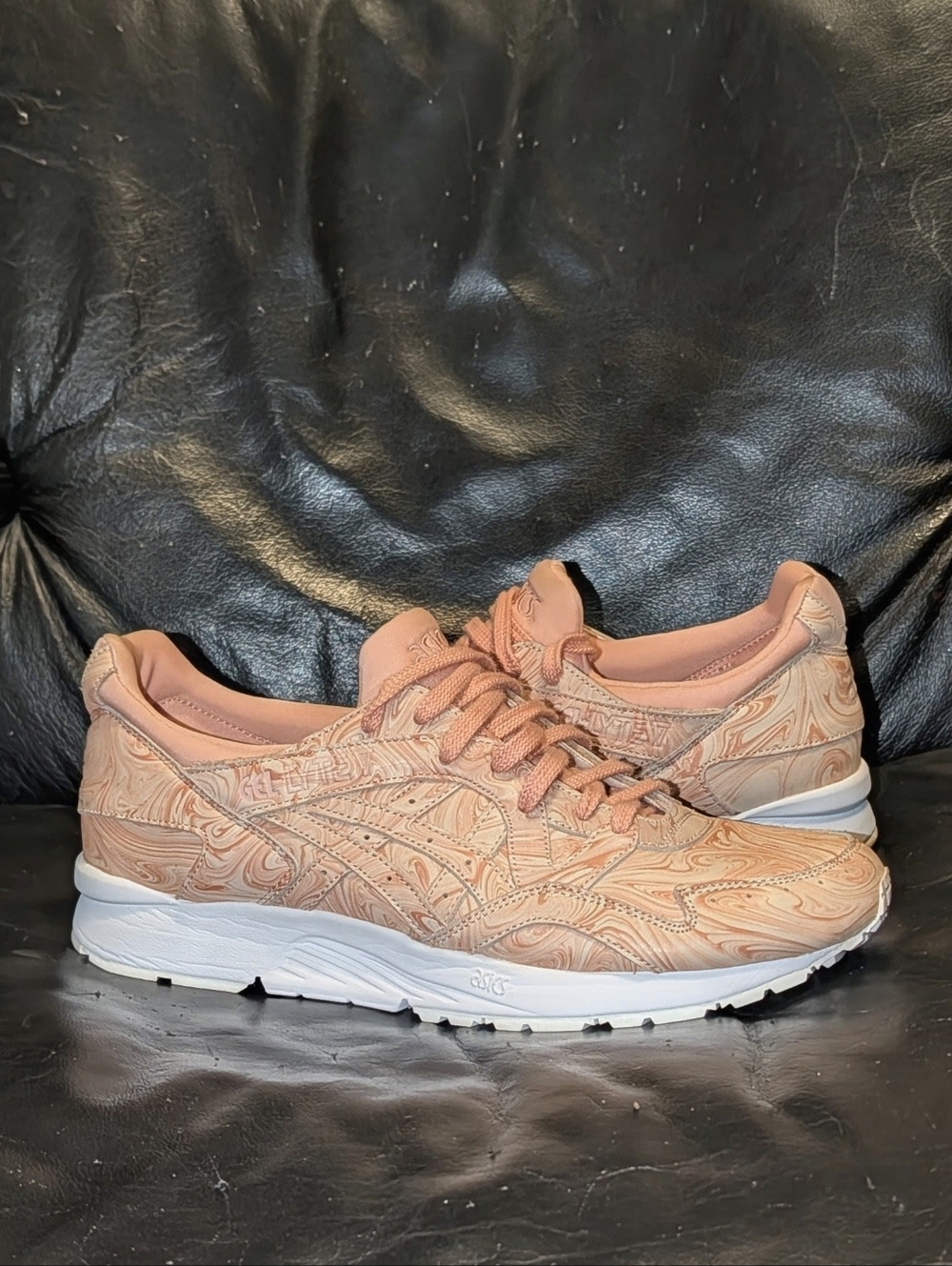 ASICS Gel Lyte V 'Suminagashi' - Pink/Ivory Marble